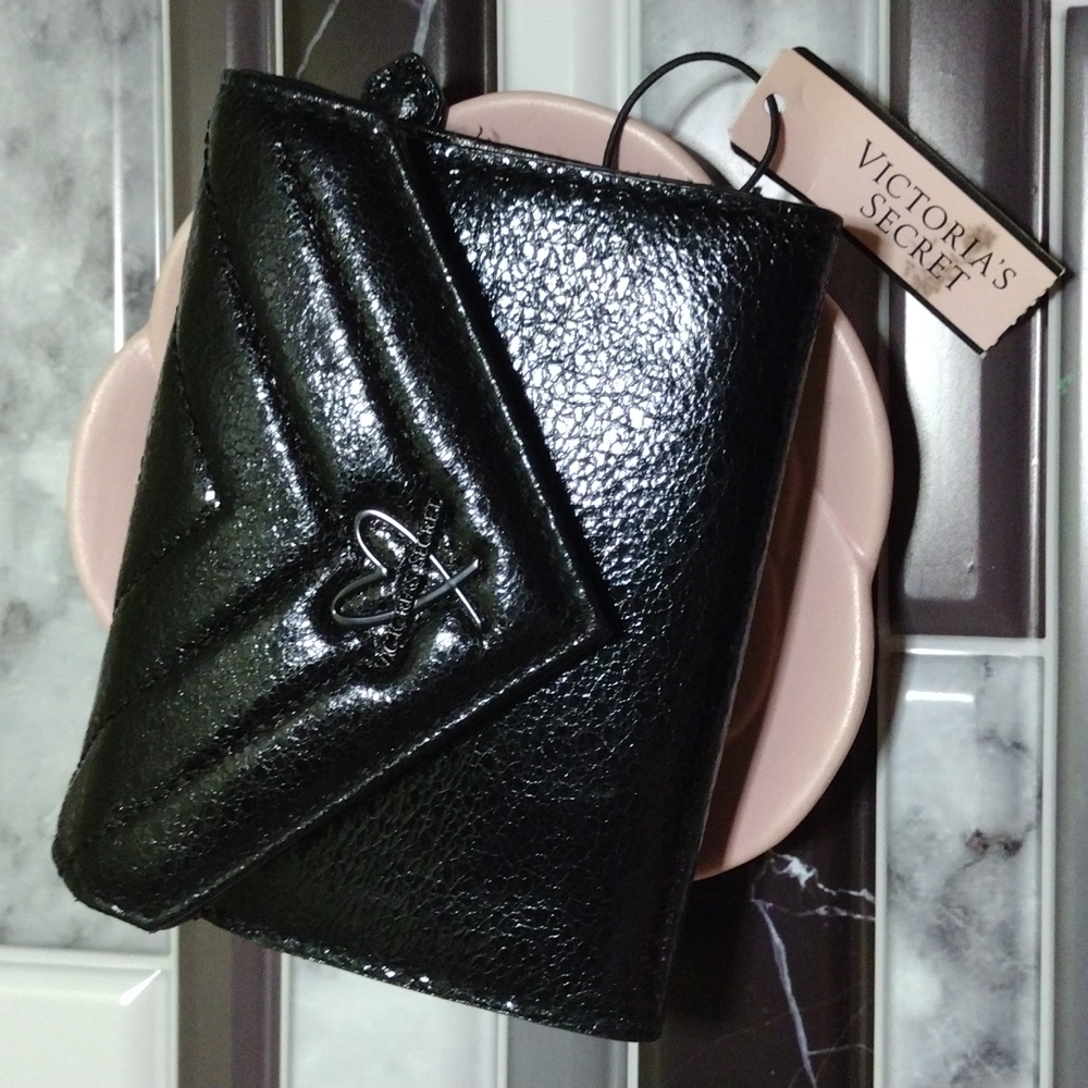 Victoria's Secret Black Faux Patent Leather Quilted  Wallet NWT